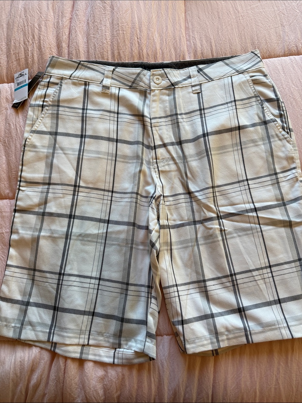 O'Neill Men's Beige and Gray Plaid Flat Front Shorts